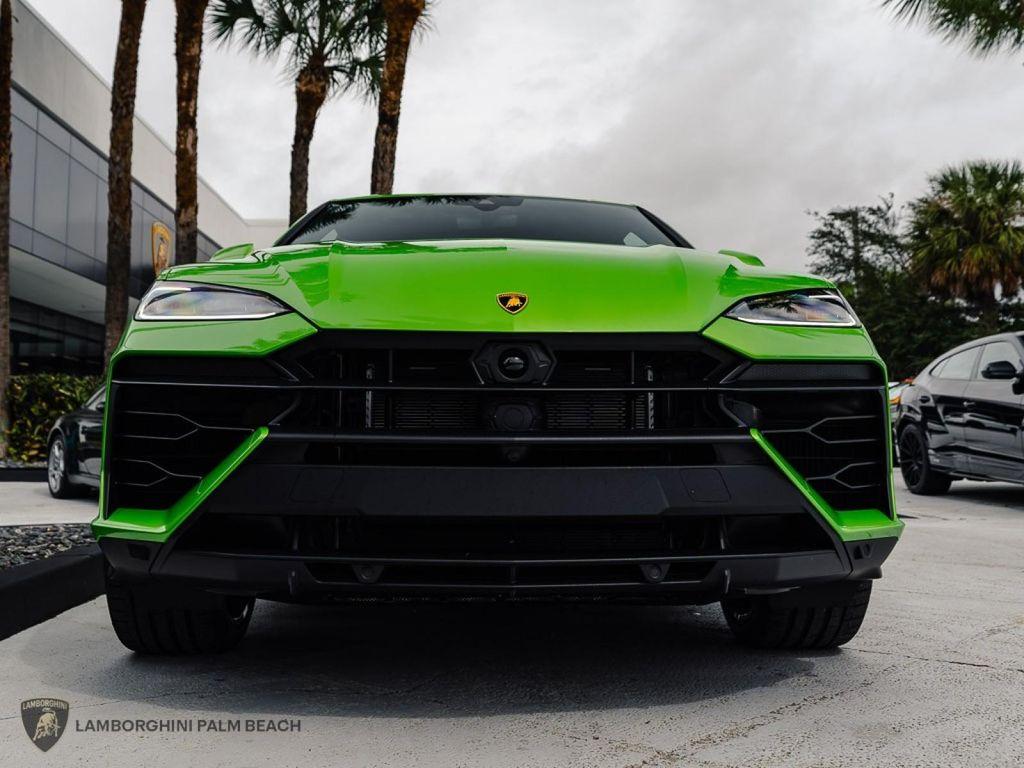 used 2025 Lamborghini Urus car, priced at $319,951