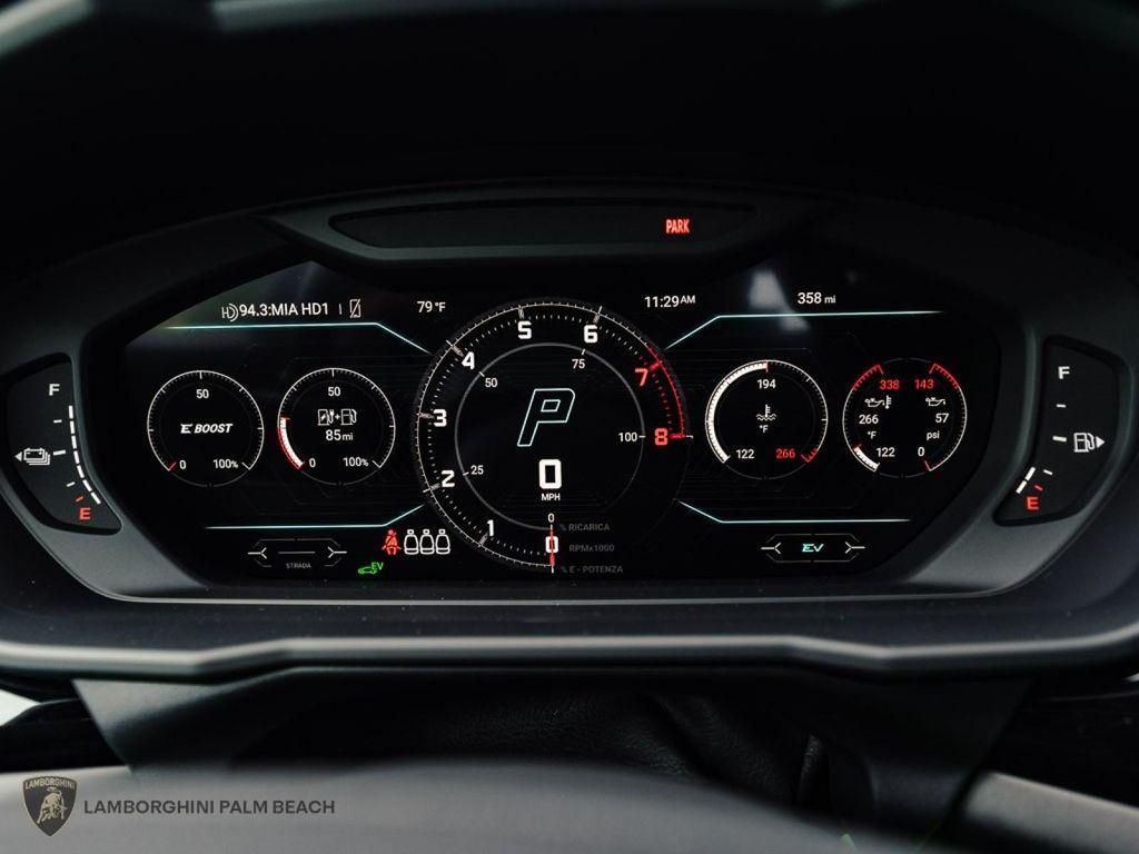 used 2025 Lamborghini Urus car, priced at $319,951