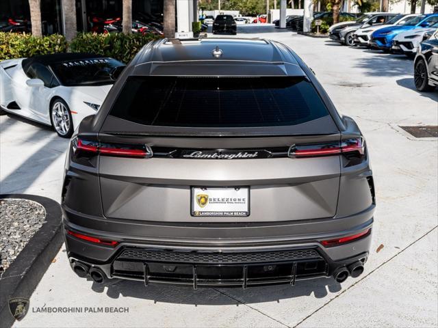 used 2022 Lamborghini Urus car, priced at $224,900