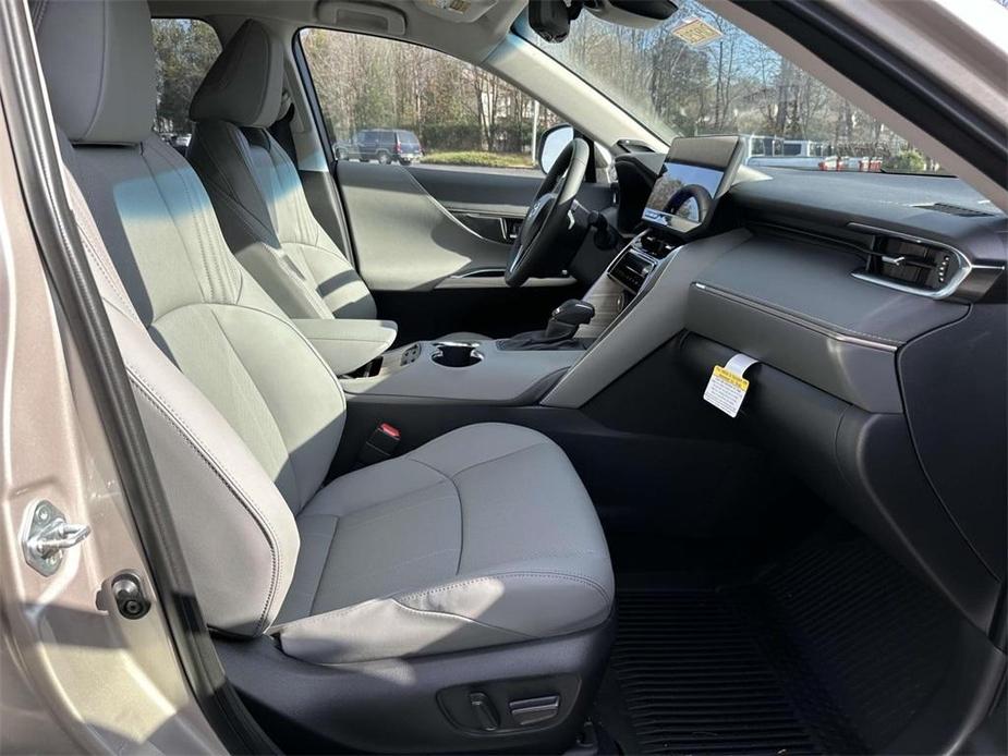 new 2024 Toyota Venza car, priced at $45,530