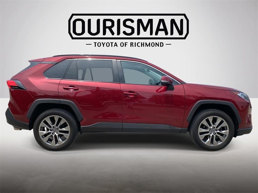 used 2020 Toyota RAV4 car, priced at $28,977