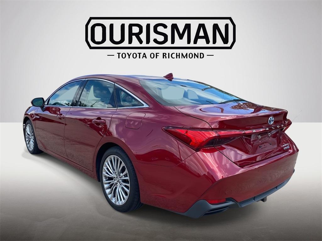 used 2019 Toyota Avalon Hybrid car, priced at $26,588