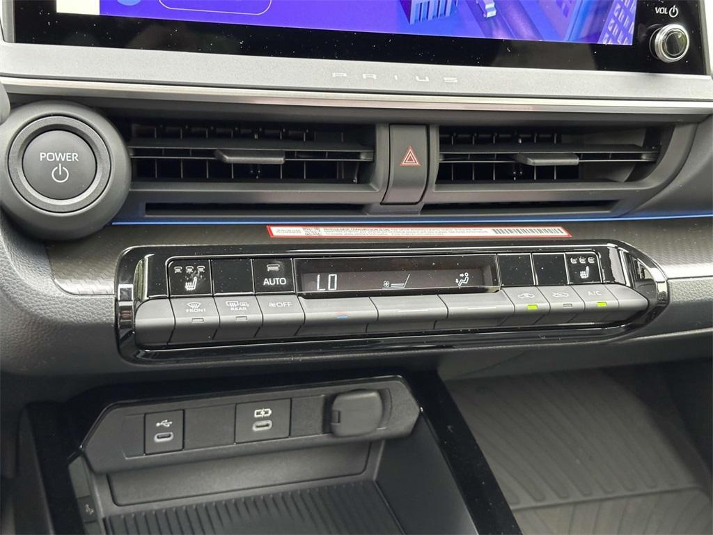 new 2025 Toyota Prius car, priced at $37,414
