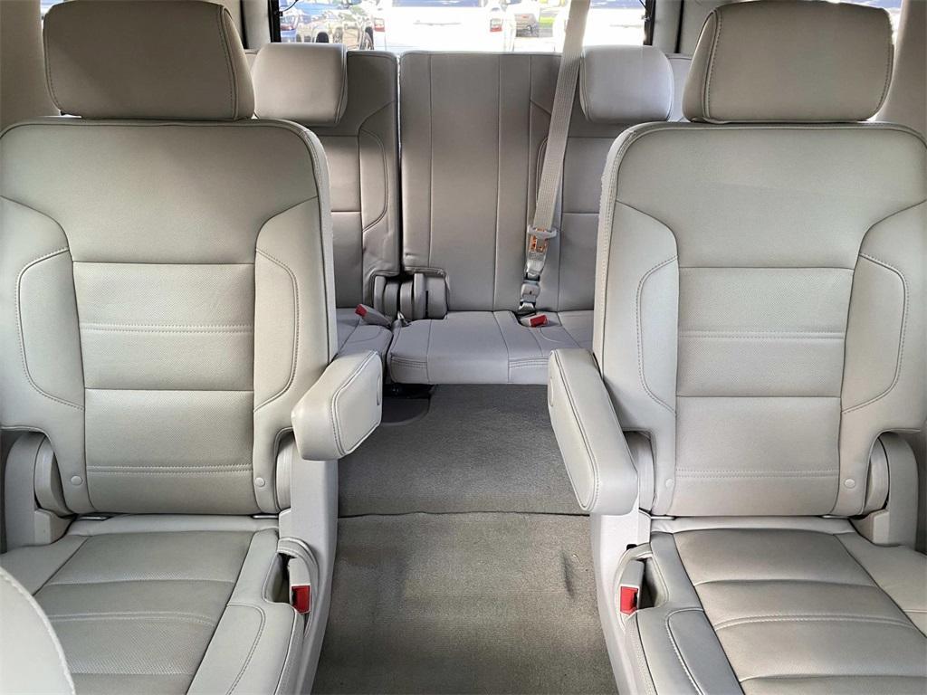 used 2017 GMC Yukon car, priced at $27,988