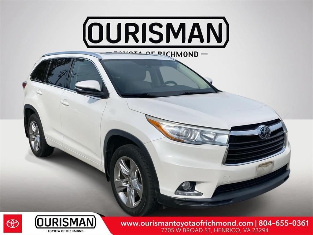 used 2015 Toyota Highlander car, priced at $21,588