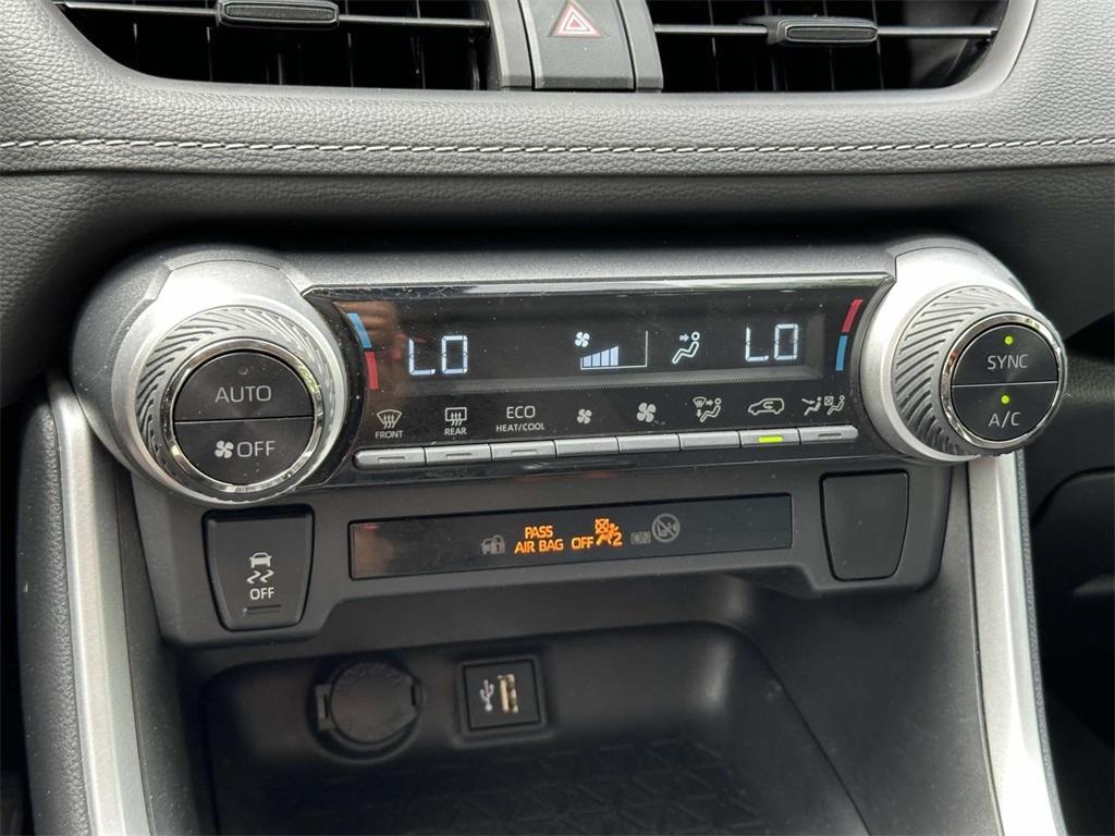 used 2024 Toyota RAV4 Hybrid car, priced at $30,933