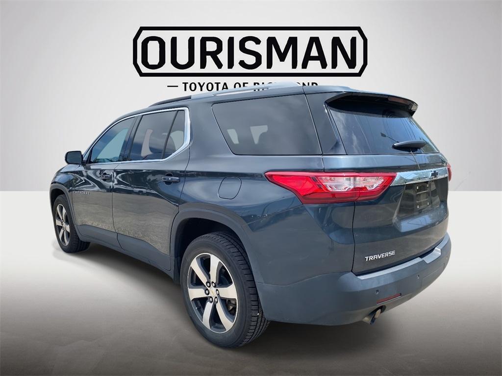 used 2018 Chevrolet Traverse car, priced at $17,988