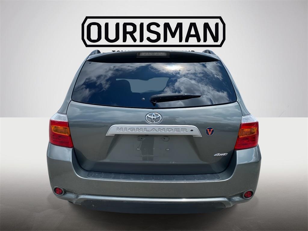 used 2010 Toyota Highlander car, priced at $12,588