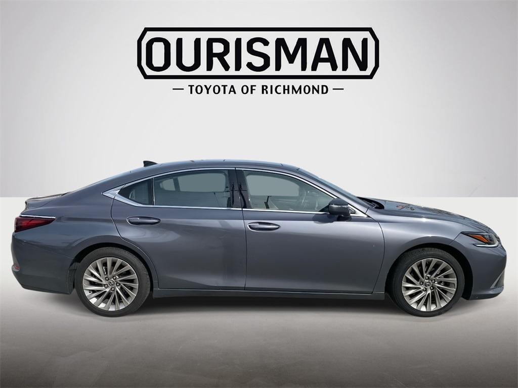 used 2019 Lexus ES 350 car, priced at $29,877