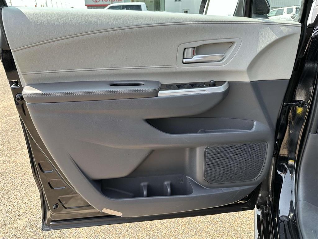 used 2023 Toyota Sienna car, priced at $40,988