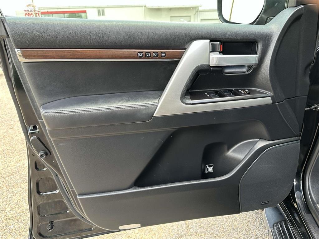 used 2017 Toyota Land Cruiser car, priced at $39,877