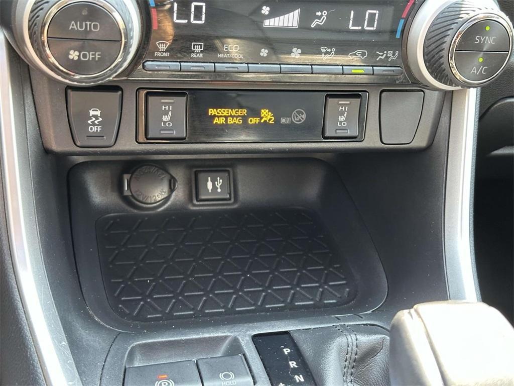used 2019 Toyota RAV4 car, priced at $25,733