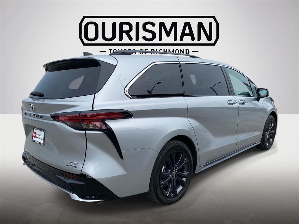 used 2022 Toyota Sienna car, priced at $45,988