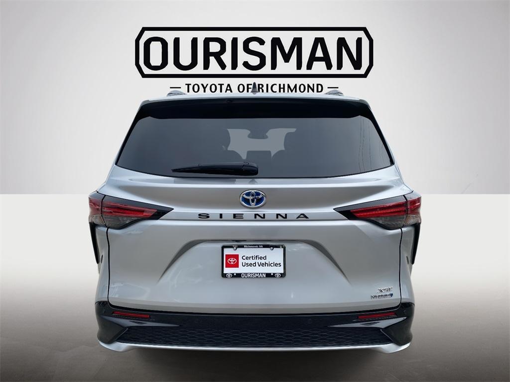 used 2022 Toyota Sienna car, priced at $45,988