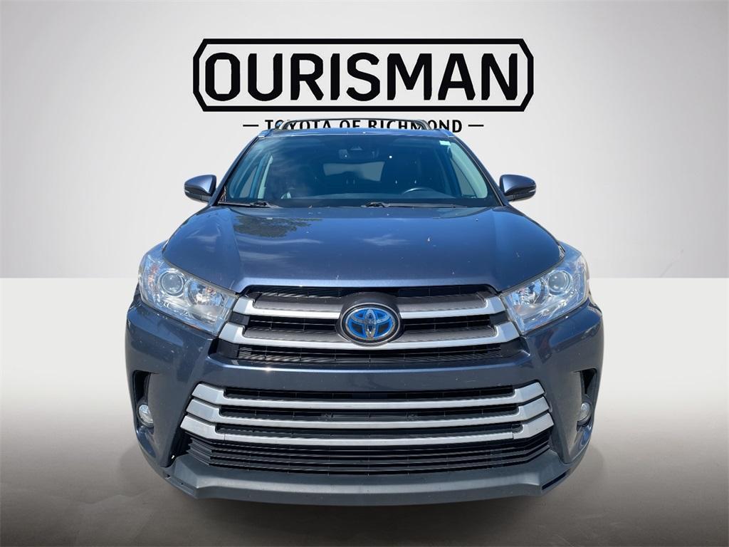 used 2018 Toyota Highlander Hybrid car, priced at $25,988