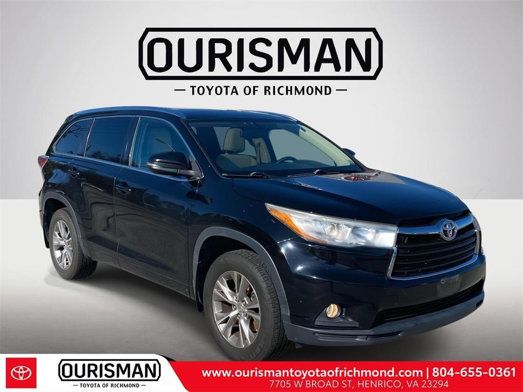 used 2015 Toyota Highlander car, priced at $16,988