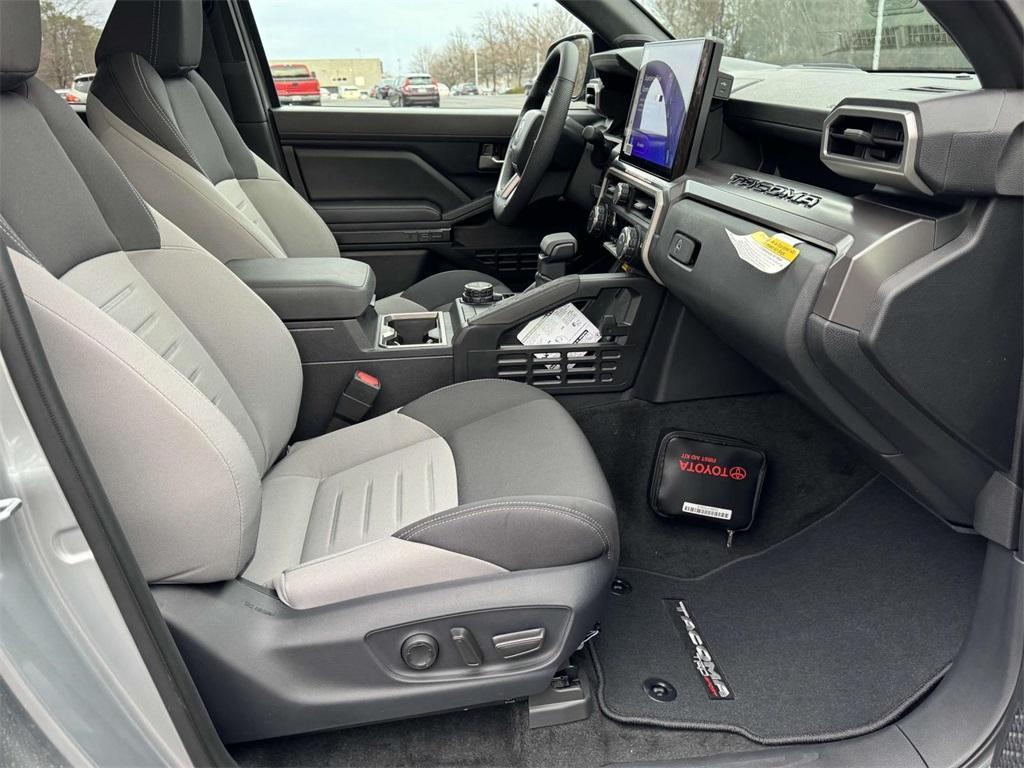 new 2025 Toyota Tacoma Hybrid car