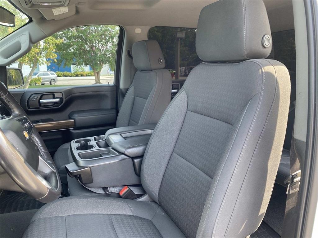 used 2021 Chevrolet Silverado 1500 car, priced at $31,233