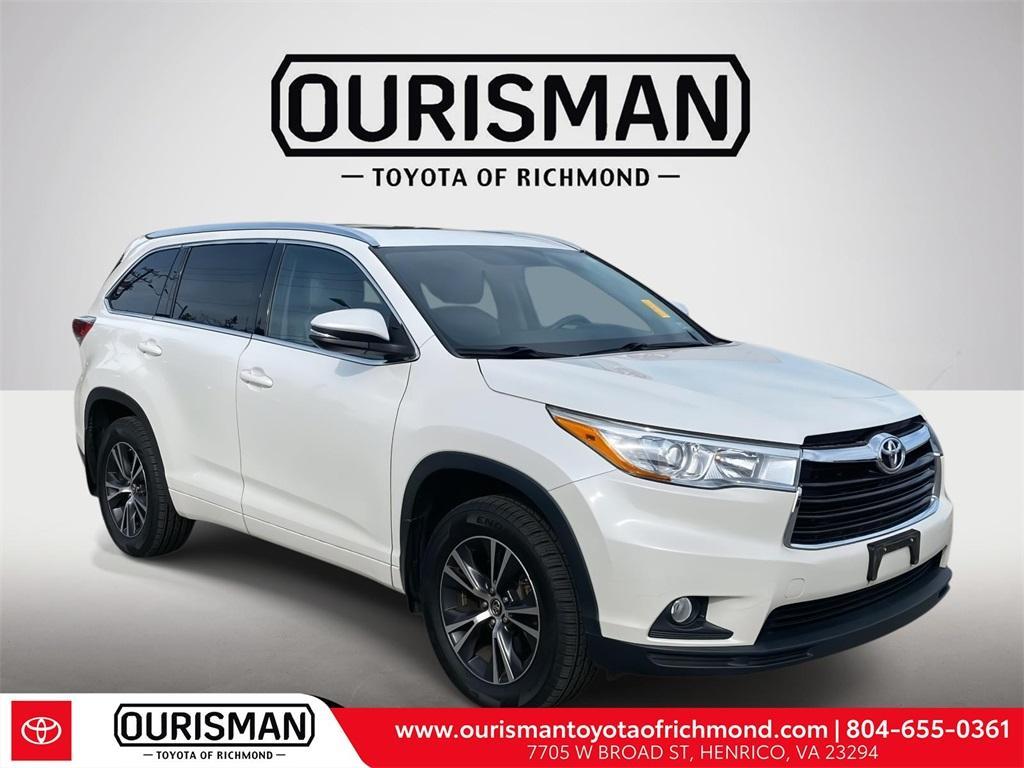 used 2016 Toyota Highlander car, priced at $23,988