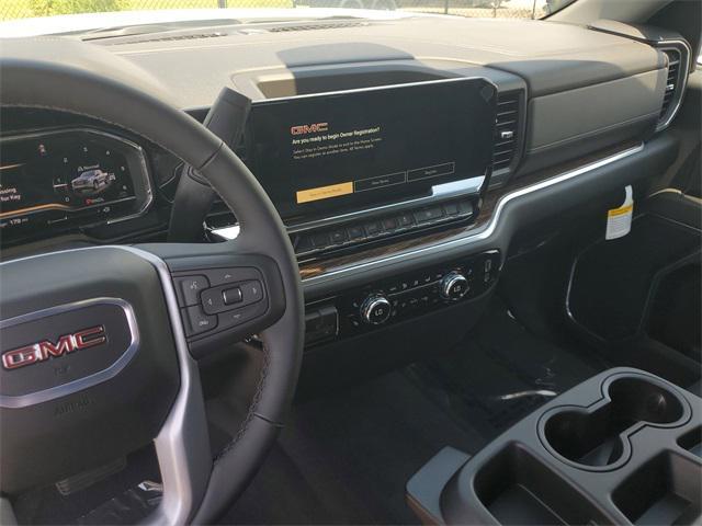 new 2025 GMC Sierra 1500 car, priced at $45,095