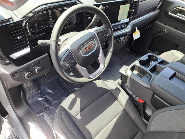 new 2025 GMC Sierra 1500 car, priced at $55,680