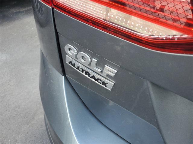 used 2018 Volkswagen Golf Alltrack car, priced at $18,986