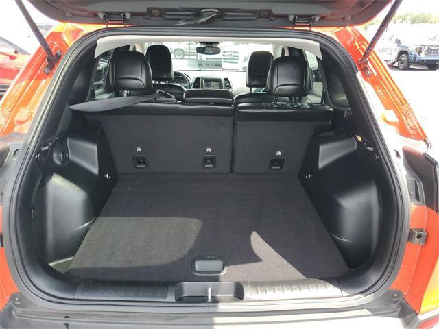 used 2021 Jeep Cherokee car, priced at $18,420