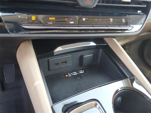 new 2025 Buick Envision car, priced at $38,245