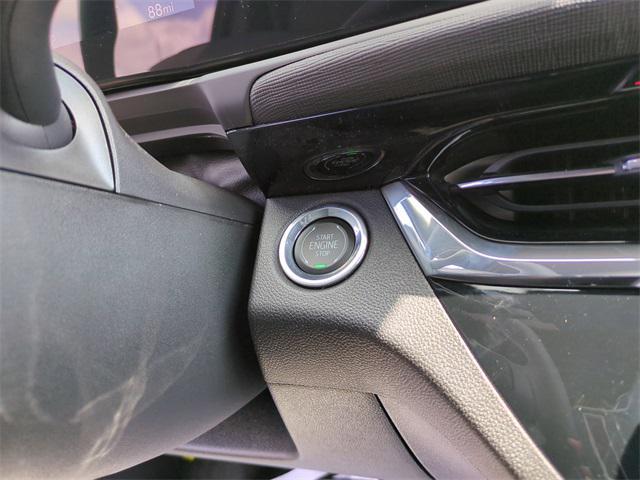 new 2025 Buick Envista car, priced at $28,780