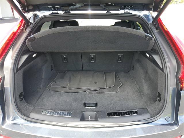 used 2019 Cadillac XT4 car, priced at $17,988