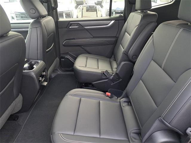 new 2025 GMC Acadia car, priced at $44,425