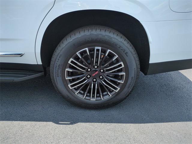 used 2025 GMC Yukon car, priced at $74,043
