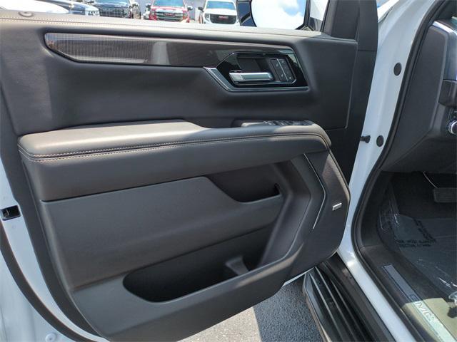 used 2025 GMC Yukon car, priced at $74,043