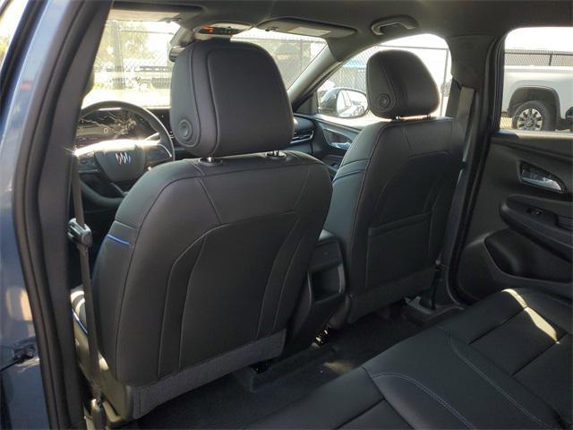 new 2025 Buick Envista car, priced at $29,025