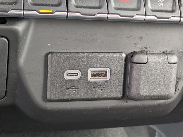 used 2024 Chevrolet Silverado 1500 car, priced at $40,200