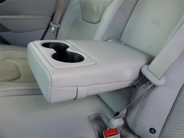 used 2019 Jeep Cherokee car, priced at $15,386