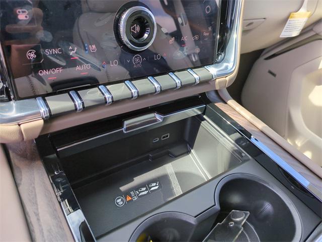 new 2025 GMC Yukon XL car, priced at $95,679
