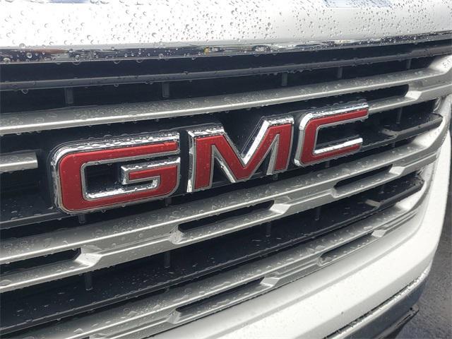 used 2022 GMC Sierra 1500 car, priced at $33,592