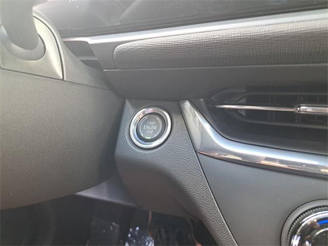 new 2025 Buick Envista car, priced at $26,625