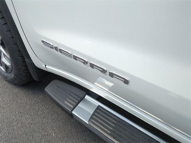 used 2022 GMC Sierra 1500 car, priced at $45,941