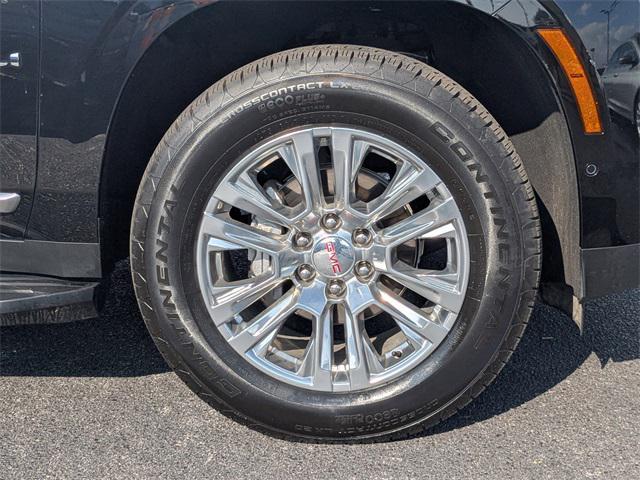 used 2025 GMC Yukon car, priced at $71,432