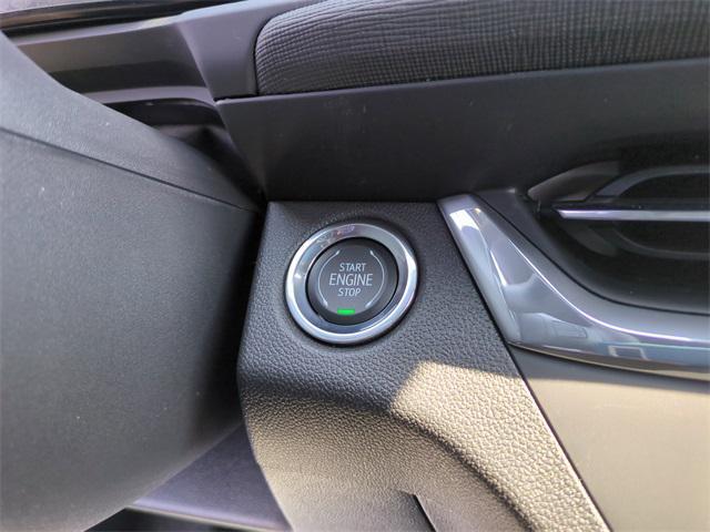 new 2025 Buick Envista car, priced at $26,630