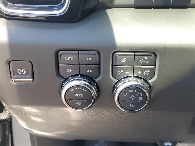 new 2025 GMC Sierra 1500 car, priced at $66,800