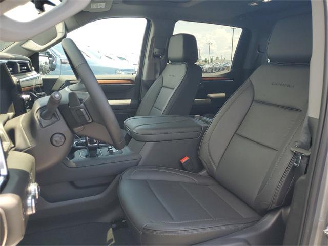 new 2025 GMC Sierra 1500 car, priced at $66,800