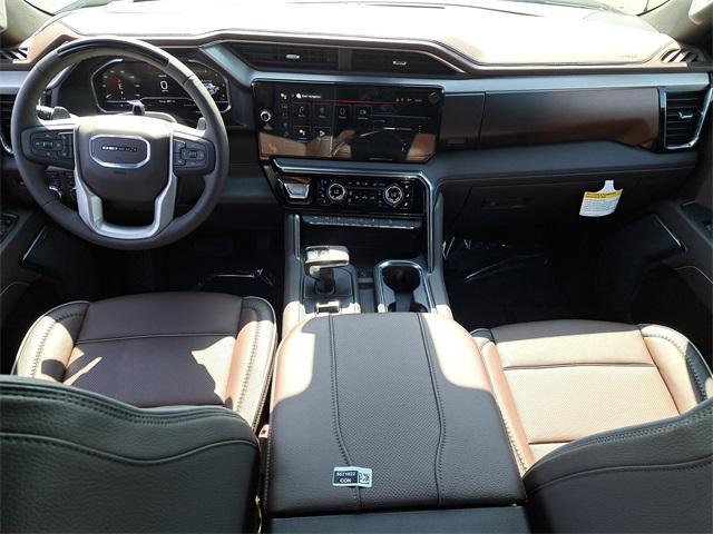 new 2025 GMC Sierra 1500 car, priced at $70,355