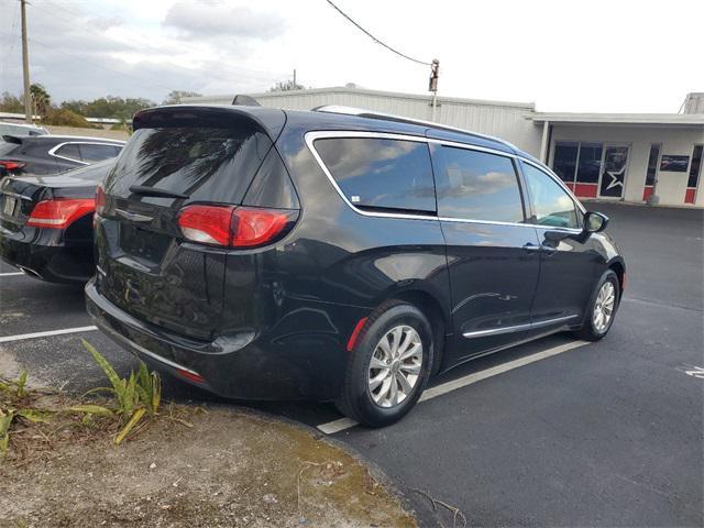 used 2018 Chrysler Pacifica car, priced at $16,206