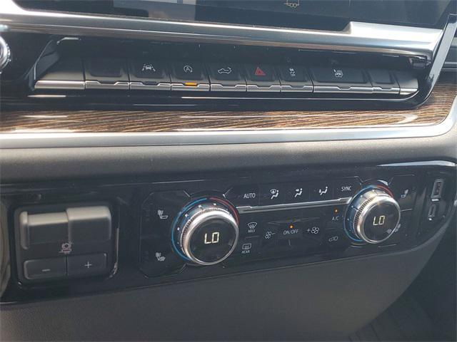 new 2025 GMC Sierra 1500 car, priced at $46,680