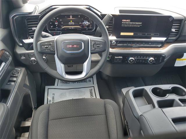 new 2025 GMC Sierra 1500 car, priced at $46,680
