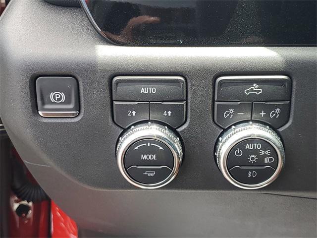 new 2025 GMC Sierra 1500 car, priced at $46,680
