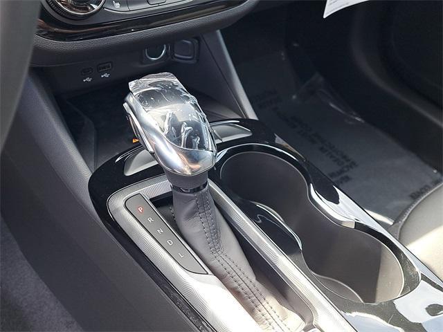 new 2025 Buick Envista car, priced at $28,430